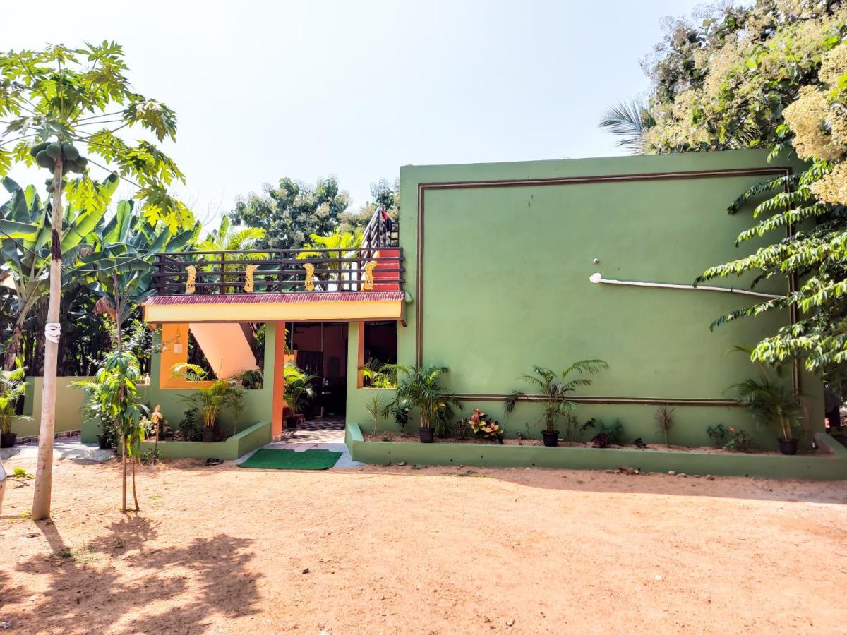 Banana Farm House Hampi Eksteriør billede